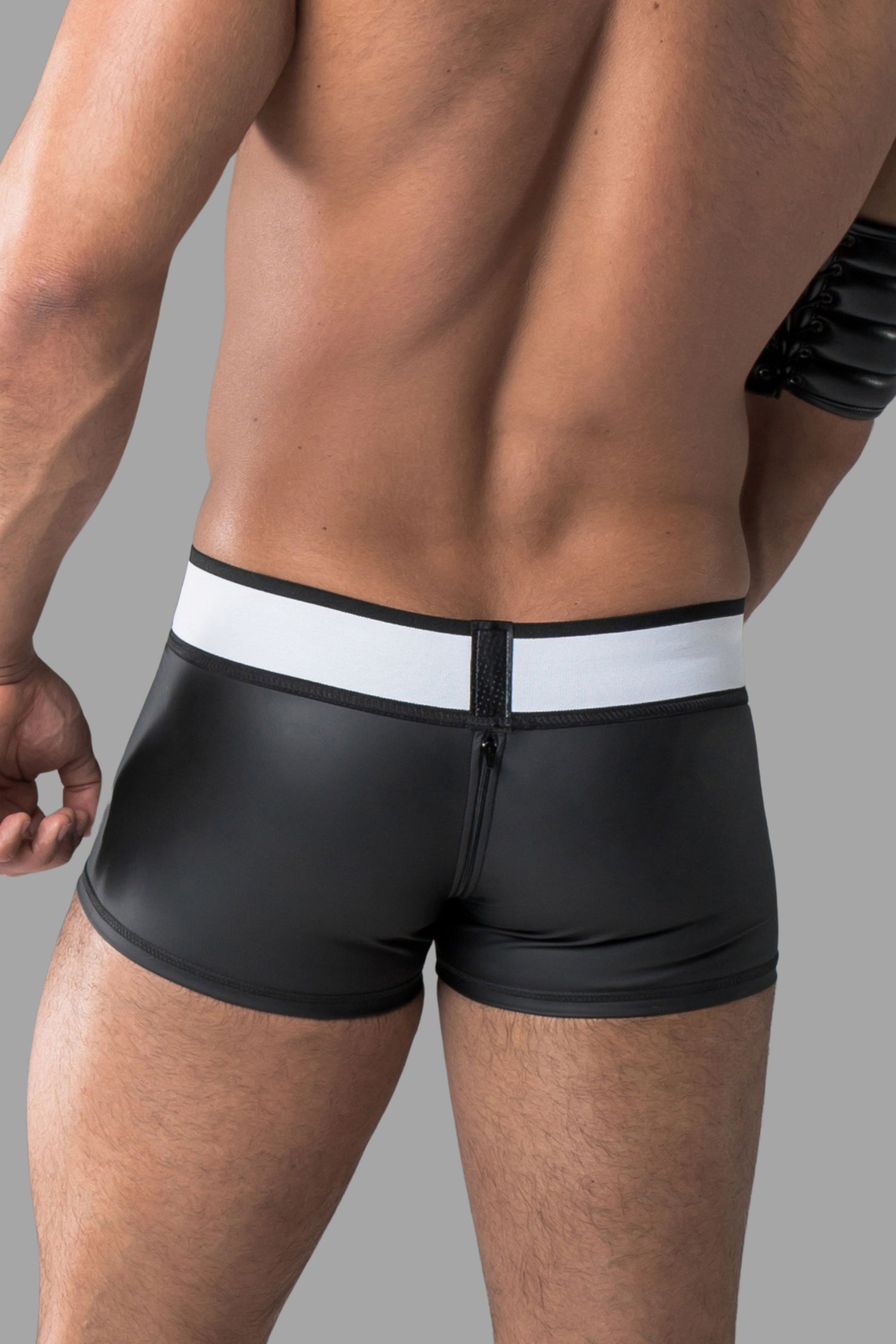 Armored. Rubber look Trunk Shorts. Detachable pouch. Zippered rear. Black