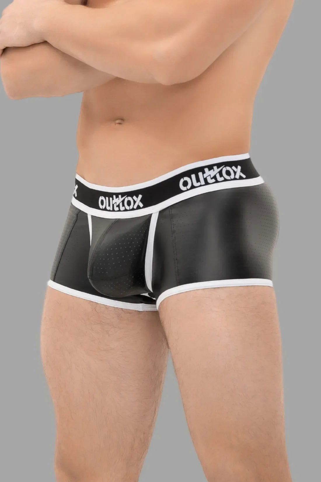 Outtox. Shorts mit offenem Rücken und Druckknopf-Codpiece. Schwarz und Weiß