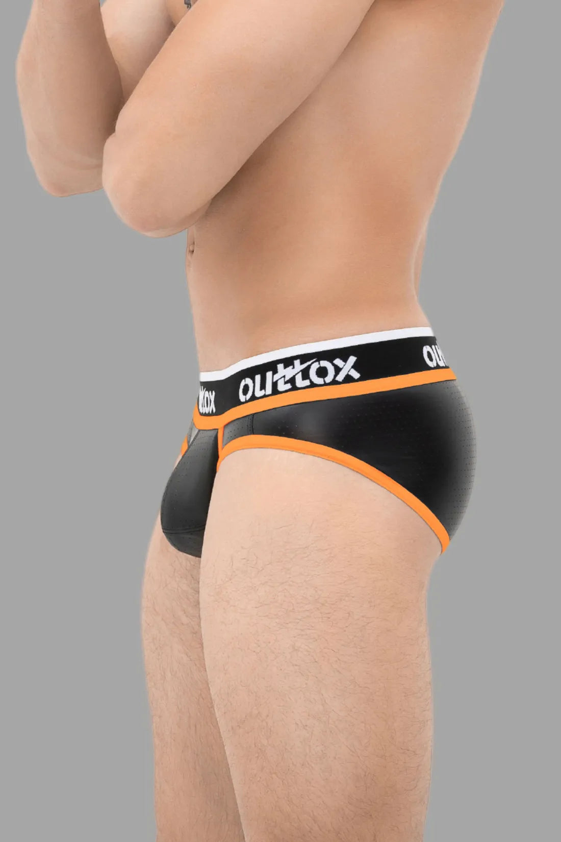 Outtox. Calzoncillos traseros envueltos con bragueta a presión. Negro+Naranja